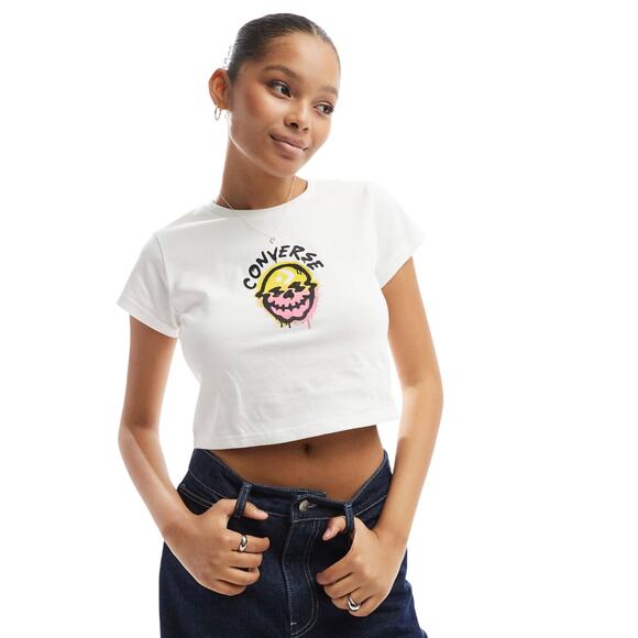 Converse Spray Paint Skull Graphic Boxy Cropped Tee, Women's Size Large, NWOT - Picture 2 of 9